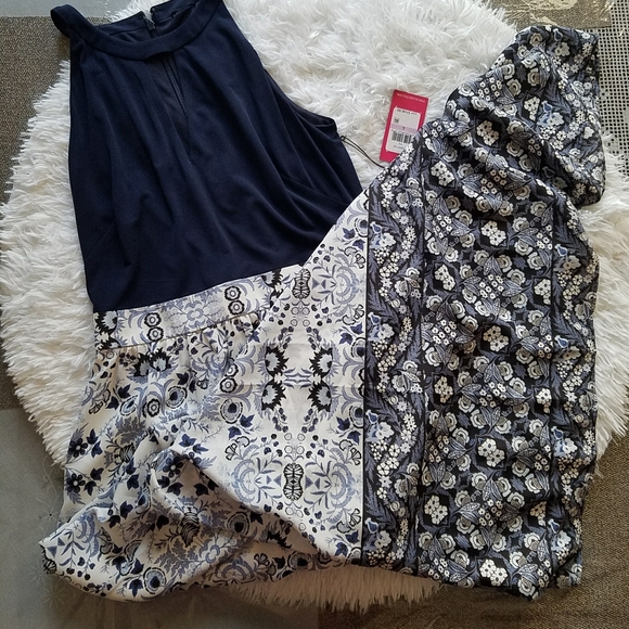 New Vince camuto maxi Dress sz~6 - Picture 2 of 6